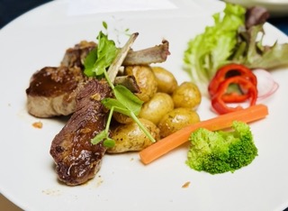 Gegrilde Lamskoteletten